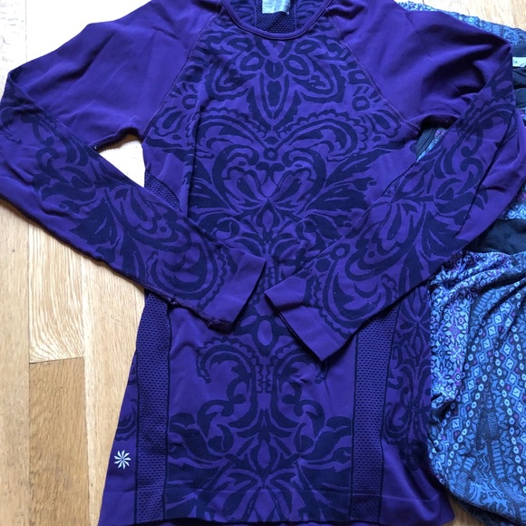 Huge lot Athleta- size M - Picture 15 of 16